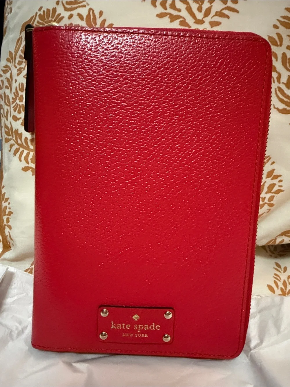 kate spade Red Pebbled Leather Zip Wesley planner Gold 6 ring agenda zippered